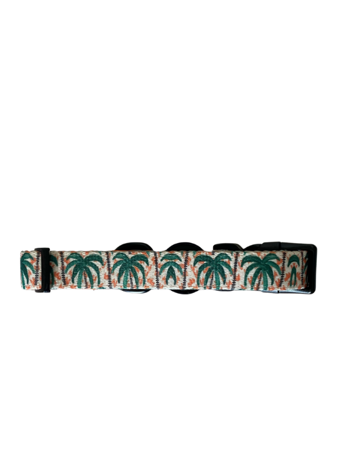 Hawaii: Adjustable Collar